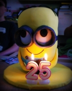3d stand up Minion Cake